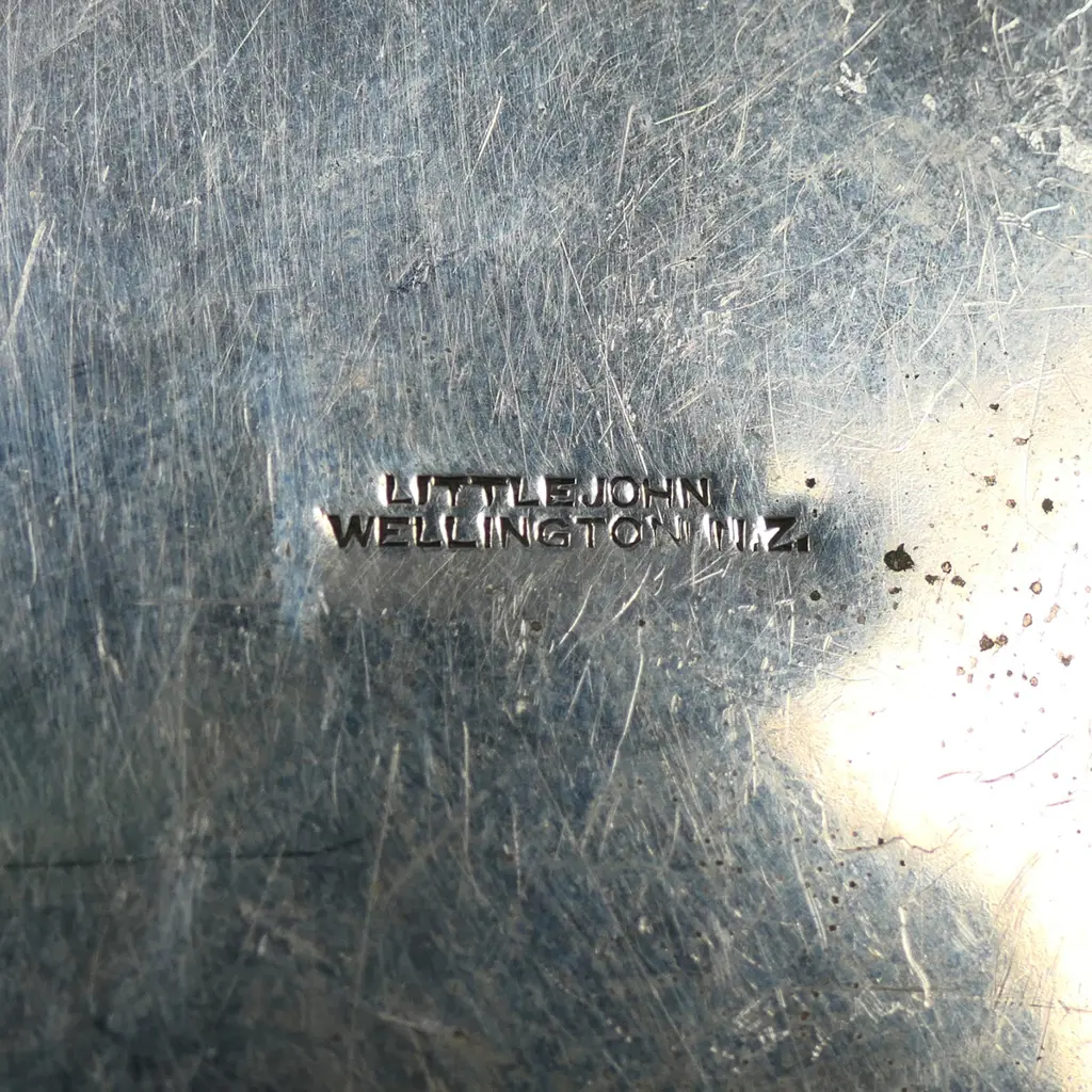 William Littlejohn & Sons (Wellington) silver box, Image 1++